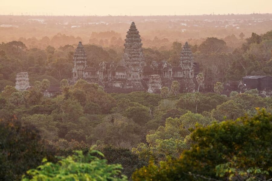 Angkor Wat Sunrise Tour Half-Day (Join-In-Tour) - Ta Prohm and the Tree Roots