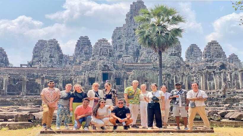 Angkor Wat Sunset In Private and Small-In-Group - Angkor Wat With Time To Look Up