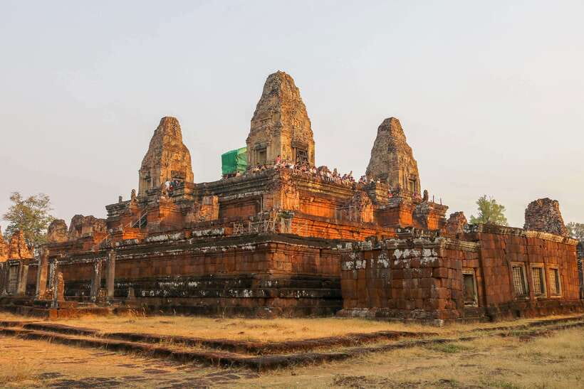 Angkor Wat Sunset Tour - The guide can make or break the day