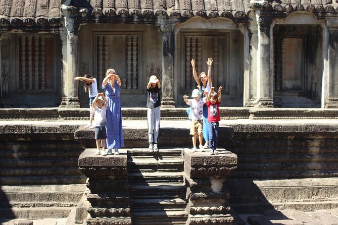 Angkor Wat Tour, Explore The Main Temples With Tour Guide - The Tonle Om entrance to Angkor Thom