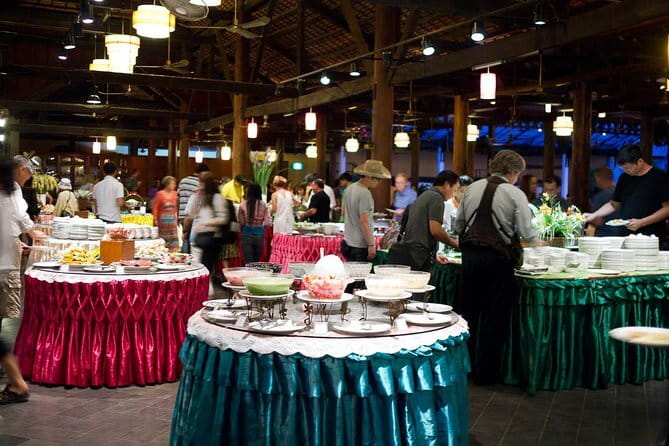 Apsara Dance Performance Including Buffet Dinner and Hotel Pickup - A Cambodian evening that is easy to arrange