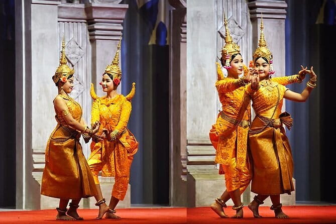 Apsara Dancing Show with Buffet Dinner Free Hotel Pick up - What happens from the 6:30 pm pickup onward