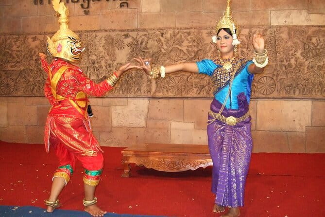 Apsara Dancing Show with Buffet Dinner Free Hotel Pick up - Why the Apsara performance matters