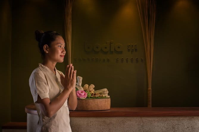 Apsara Indulgence 4 Hands Massage in Phnom Penh - Apsara massage at Riverside Phnom Penh