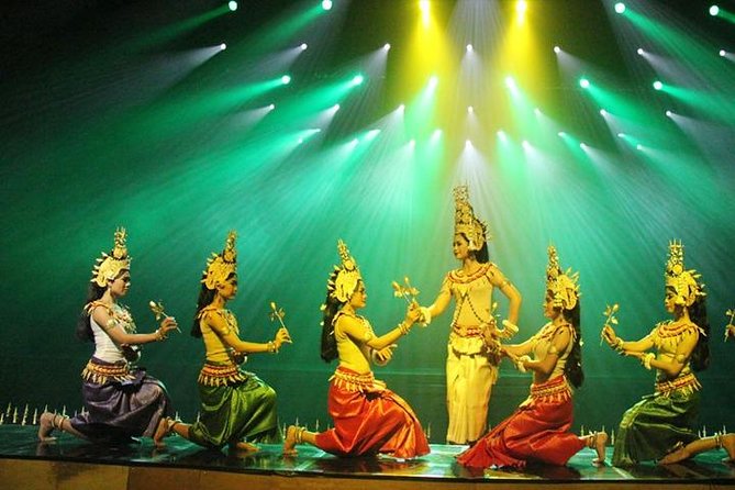 Apsara Theatre Performance include Dinner - Apsara and folk dances at 7:30 pm