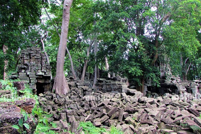 Banteay Chhmar Temple & Silk Farm Private Day Trip from Siem Reap - Two hours at Banteay Toap, the Fortress of the Army