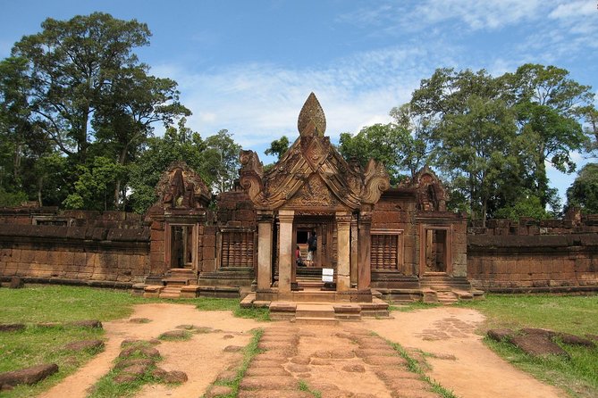 Banteay Srei and Big Tour from Siem Reap Small-Group - What the guides add