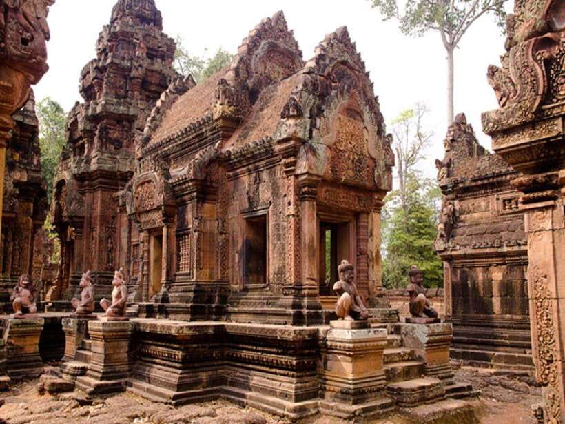 Bantreay Srei , Kbal Spean and Landmine Museum with Tuk Tuk - How the private format helps