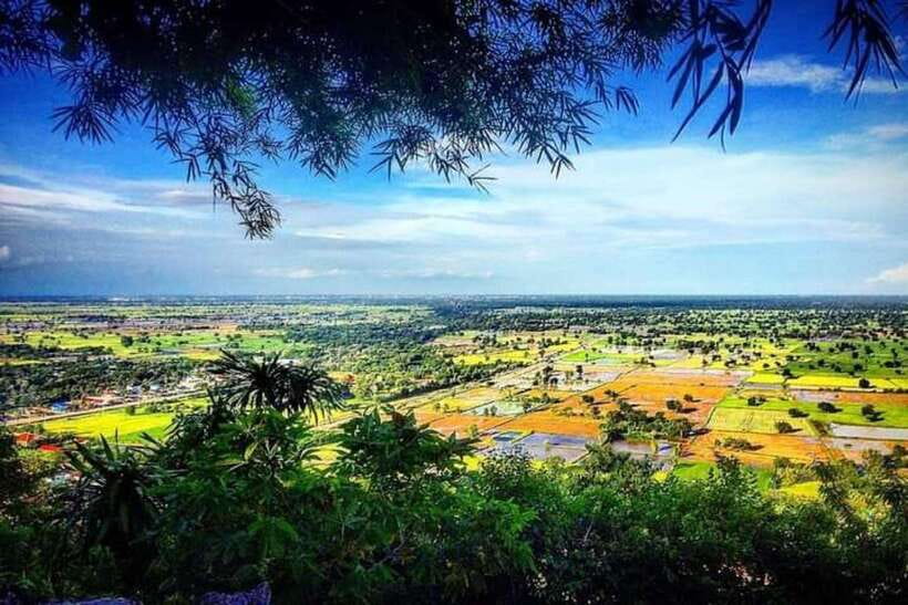 Battambang: Bamboo Train, Bat Cave, Killing Cave by Tuk Tuk - What the seven-hour schedule feels like