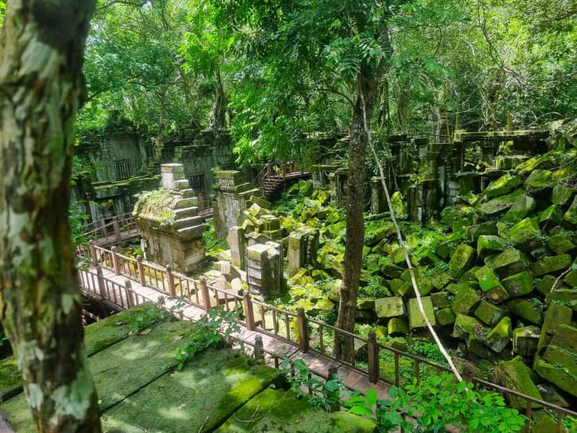 Beng Mealea, Koh Ker & Floating village Day Tour - Key points at a glance