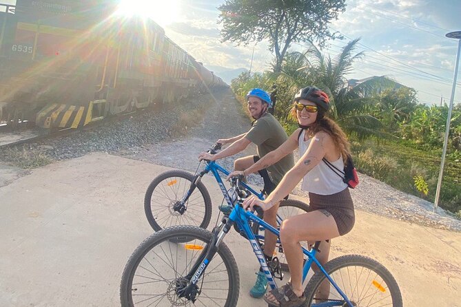 Bike to the backroads of Kampot - Lotus farms that are rarely open to tourists