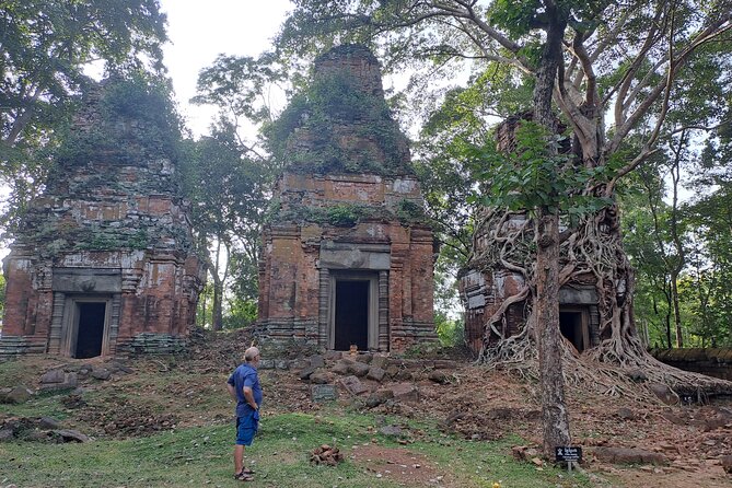 Bird Watching at Tonle Sap Forest and Lotus Farm Siem Reap - The one-hour lotus stop at Samatoa