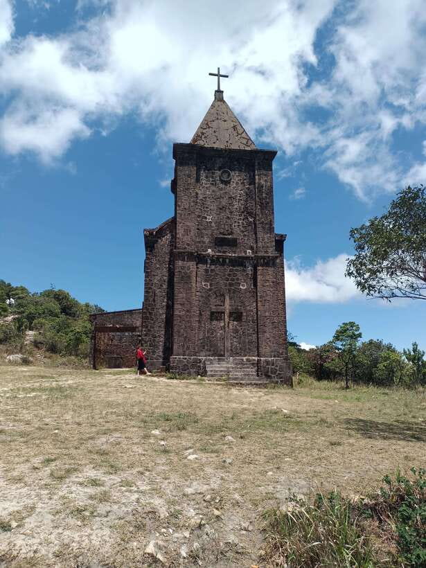 Bokor mountain, Pepper plantation and Man-made lake - The tuk tuk ride from Kampot to Bokor Mountain