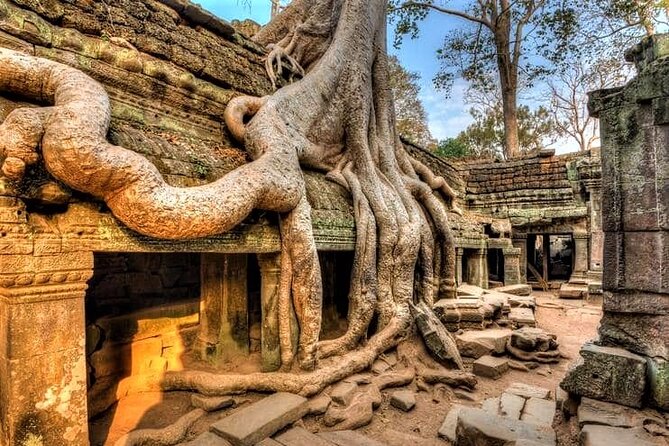 Cambodia Highlight 6 Days Tour from Siem Reap to Phnom Penh - Day 3: Smaller temples and the grand circuit