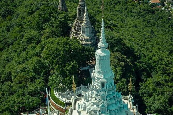 Chiso temple, Neang khmao, and Taprum temple historical site Tour - The guide can shape the whole experience