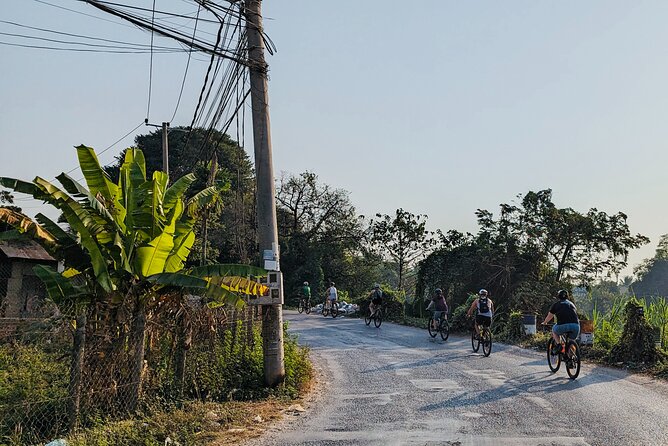 Customs and Culture Half Day Walk and Bike Tour in Battambang - How the guides shape the experience