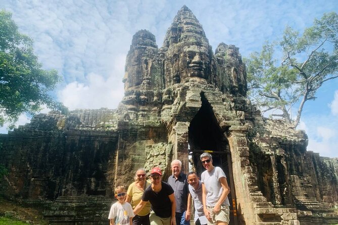 Day trip Phnom Penh to Siem Reap & Return back - The real shape of this Phnom Penh day trip