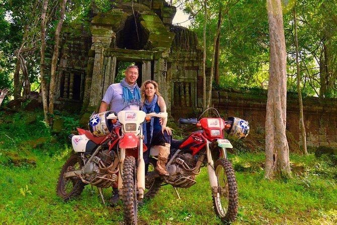 DB Siem Reap Half Day Dirt Bike Tour School - Leaving Siem Reap for the Cambodian countryside