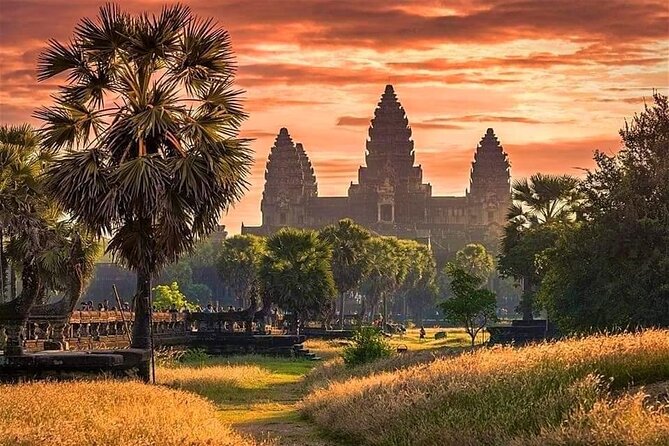 Discover Cambodia 8 Days from Siem Reap to Koh Trong -Phnom Penh - Cycling Koh Trong and meeting the Mekong