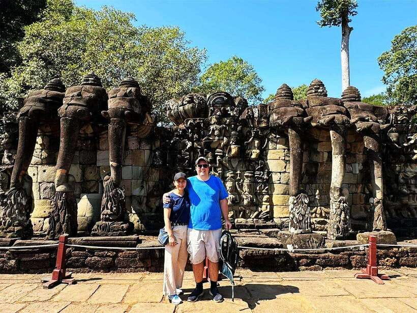 Explore Angkor Temple Sunset With Tour Guided - Bayon and its famous stone faces
