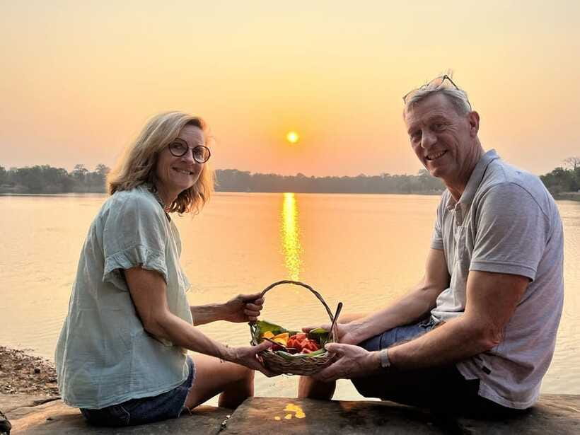 Explore Angkor Wat by Bike and Sunset - A guide who adds more than directions