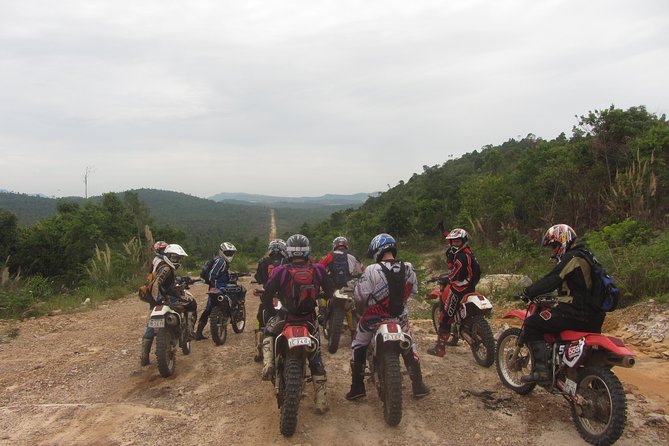 Explore Sihanoukville Dirt Bike Tour - Through the trails toward Kabal Chai