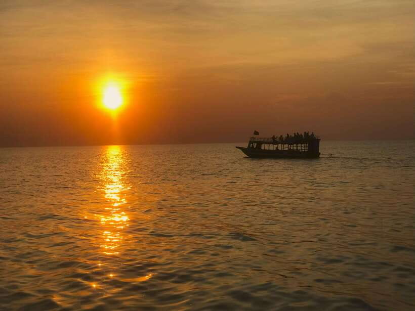 Exploring the Enchanting Kampong Phluk Floating Village - Is the $26 price good value?