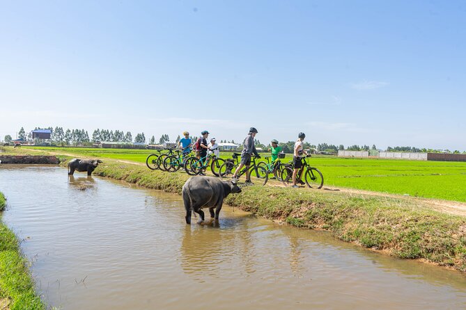 Floating Village Bike & Boat Sunset / E-Bike Available - What the $70 price really covers