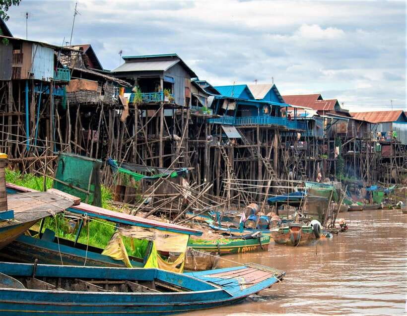 Floating Village-Mangroves Forest Tonle Sap Lake Boat Tour - Ro Lus Market and the first road stops
