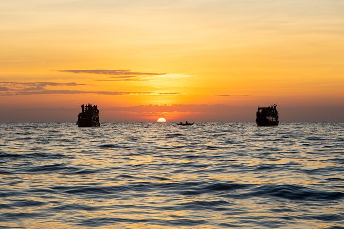 Floating Village Sunset boat Vespa Tour / Tuk Tuk Available - Why this five-hour trip feels different from a normal Tonle Sap visit