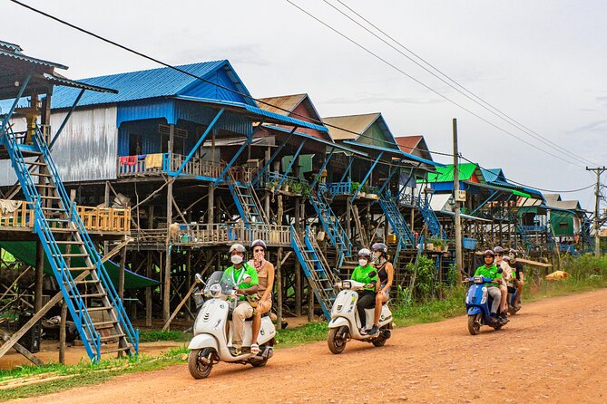 Floating Village Sunset boat Vespa Tour / Tuk Tuk Available - Lotus Farm by Samatoa, with 30 minutes for photos