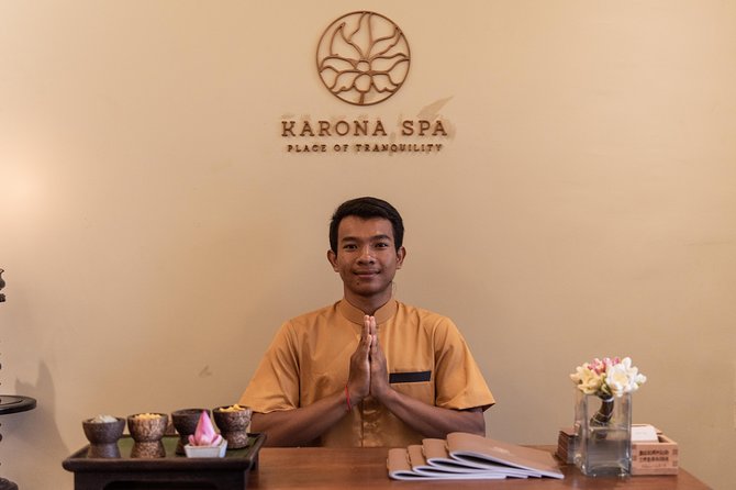 Four Hand Bliss (65 Mins) + Free Pick up or Drop Back - Key points before you book