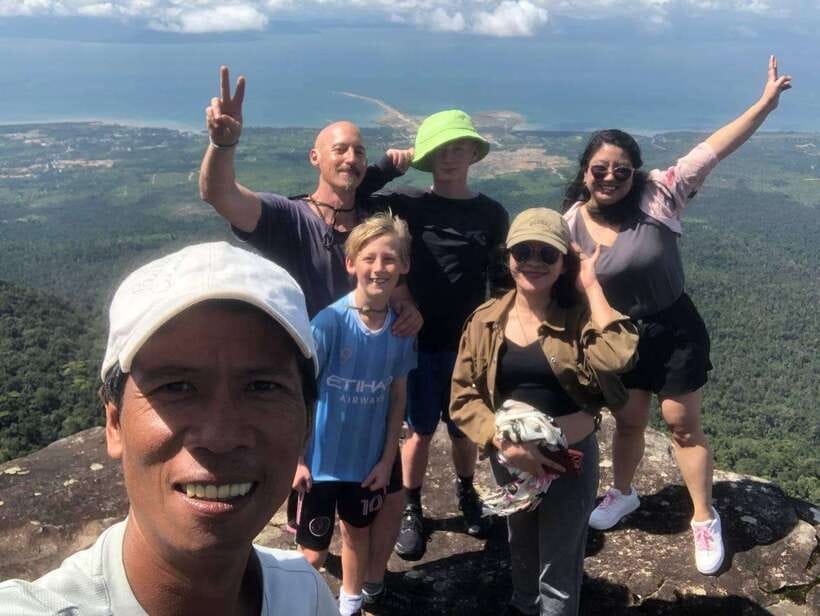 From Kampot: Bokor National Park Scenic Tour - The one-hour climb from Kampot