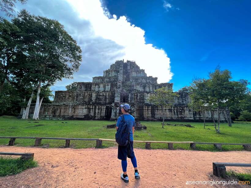 From Koh Ker: Full-Day Private Tour of Cambodian Temples - Lunch and the road toward Koh Ker