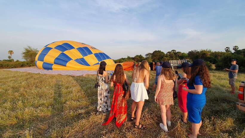 From Krong Siem Reap: Angkor Hot Air Balloon Ride w/ Pickup - Sunset flight at 5:30 p.m.