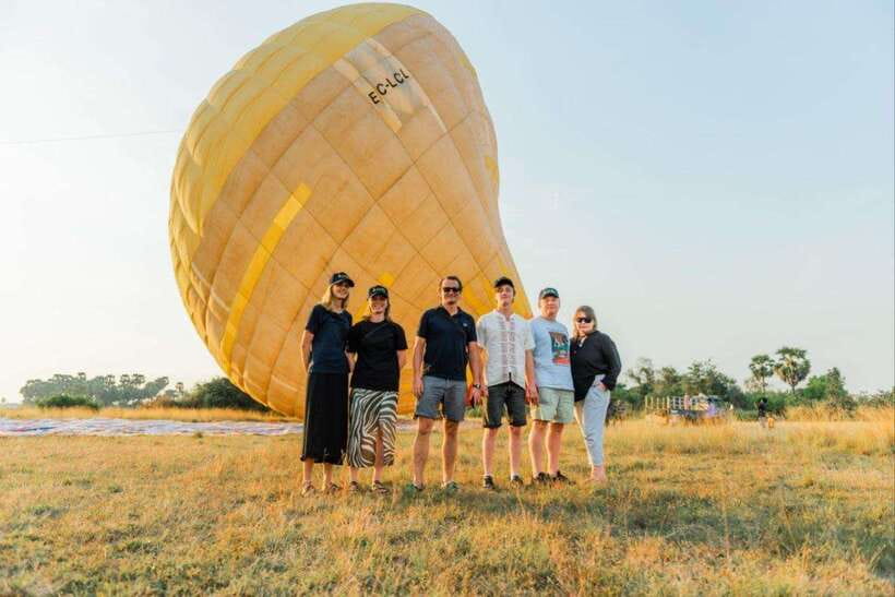 From Krong Siem Reap: Angkor Hot Air Balloon Ride w/ Pickup - The balloon and the view from above