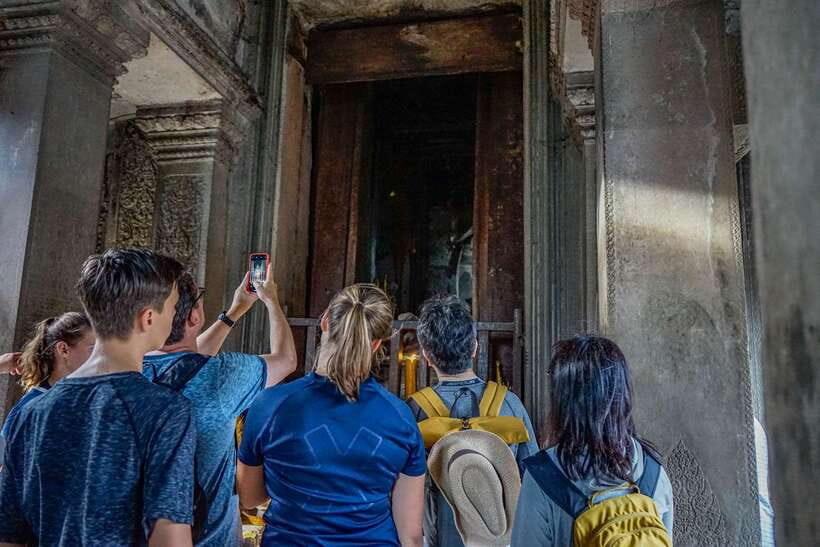 From Siem Reap: Angkor Wat Full-Day Private Tour & Sunrise - Entering Angkor Thom through the Ancient Gate