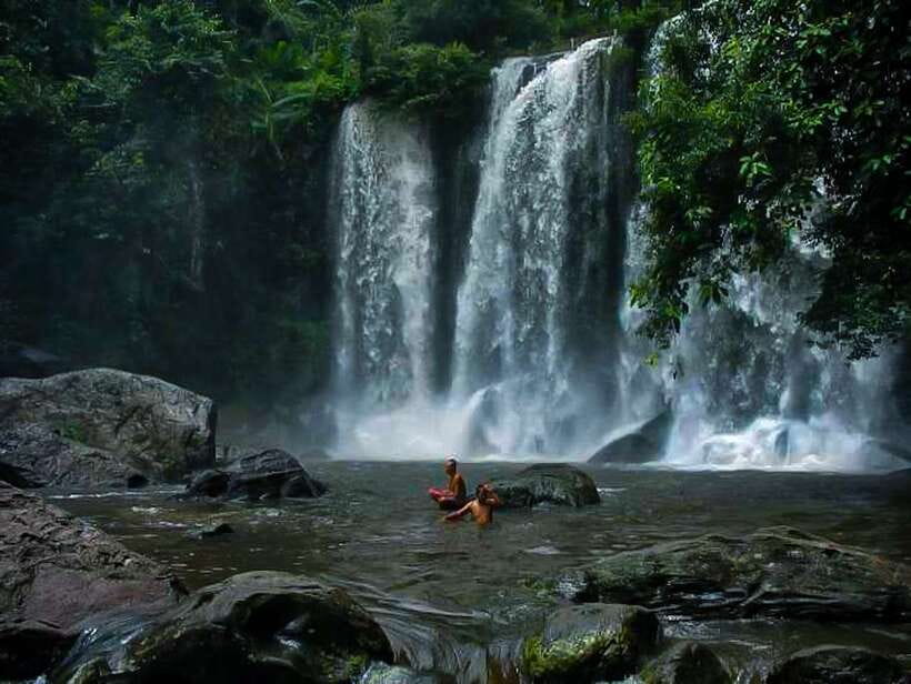 From Siem Reap: Guided Kulen Waterfall Tour - The quarry: where the temple stones began