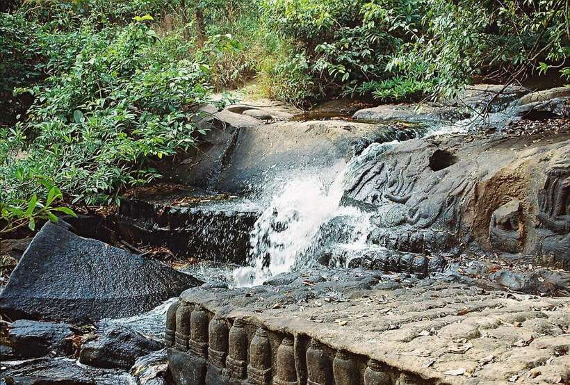 From Siem Reap: Small-Group Phnom Kulen Waterfall Day Tour - What the $59 price really covers