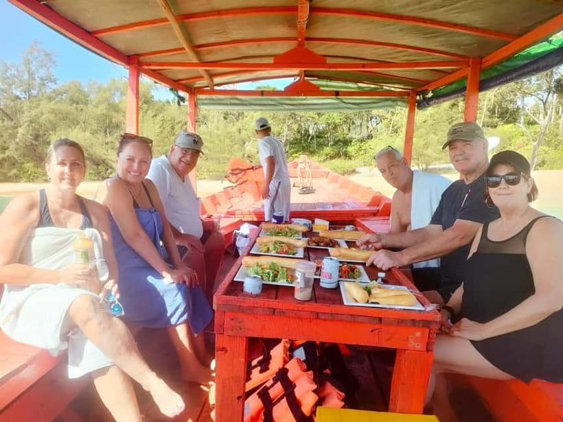 Full Day City Tour with A Boat Trip to 2 Islands - The Return to Sihanoukville