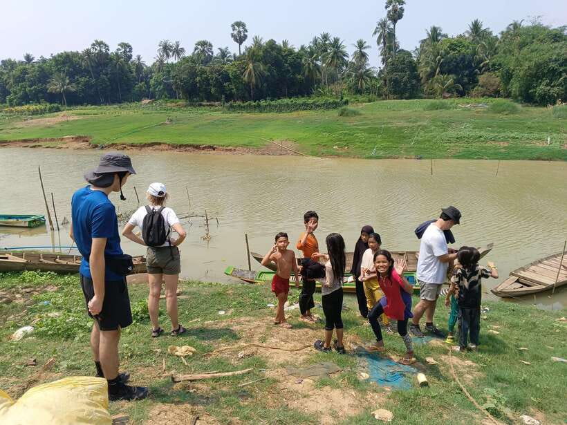 Full-day: Handicraft, Bamboo train, Killing cave, Bat Cave - Key points before you book