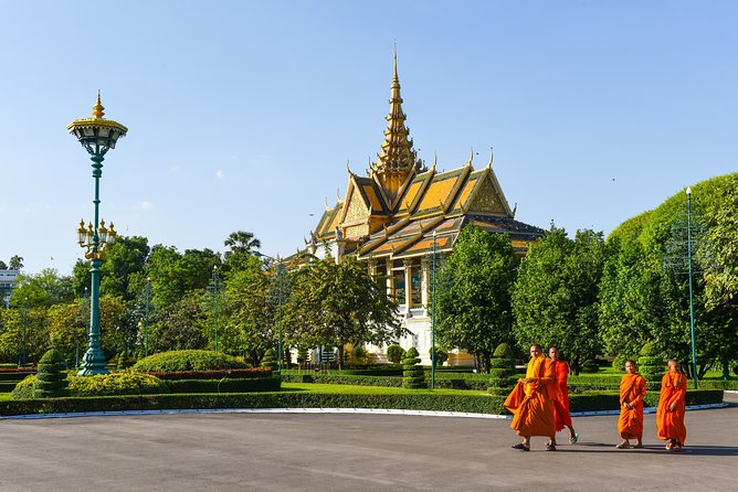 Full-Day Phnom Penh Sightseeing Tour & Killing Field - The Killing Fields at Choeung Ek