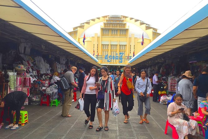 Full-Day Phnom Penh Sightseeing Tour & Killing Field - Russian Market and the final shopping stop