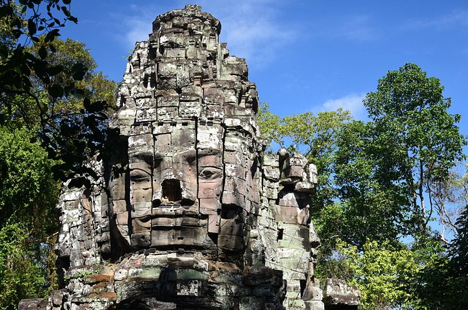 Full-Day Private Tour of Angkor Wat with Pick Up - Finishing at Angkor Wat