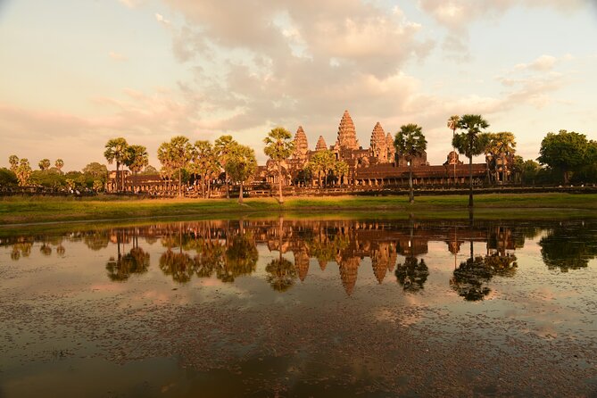 Full-Day Private Tour of Angkor Wat with Pick Up - Pickup timing and the first ride