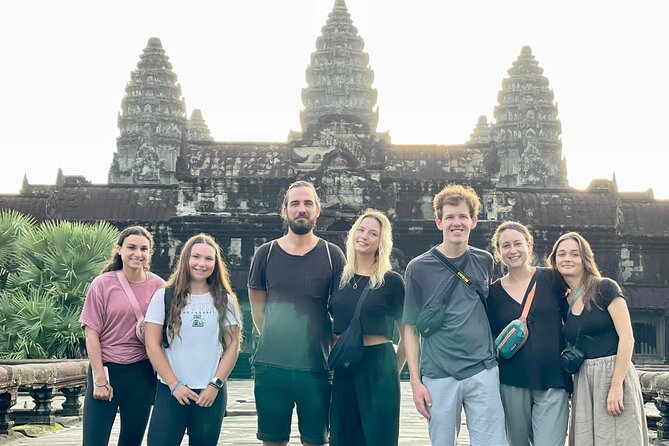 Full Day Small Group Tour Guide with Sun rise - The small group and guide service make a difference