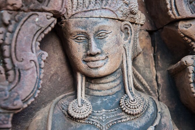 Full Day to Banteay Srei, Kulen National Park and Beng Mealea - What the guide adds to the day