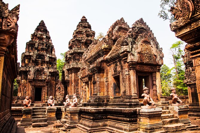 Full Day to Banteay Srei, Kulen National Park and Beng Mealea - Banteay Srei and the art of small-scale carving