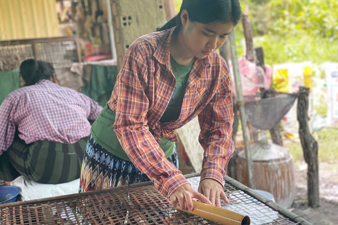Full day tour by bicycle & tuk tuk,bamboo train,bat cave,villages - Who should book this full-day outing