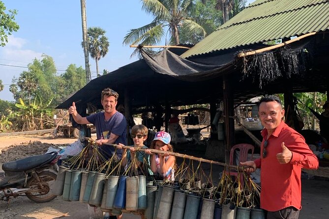 Full day Tour, Countryside, Pepper farm & Kep, crab market... - Phnom Chhngok and its 203 steps